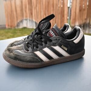 adidas Samba Classic Black White Gum Sole Shoes Women's Size 5
